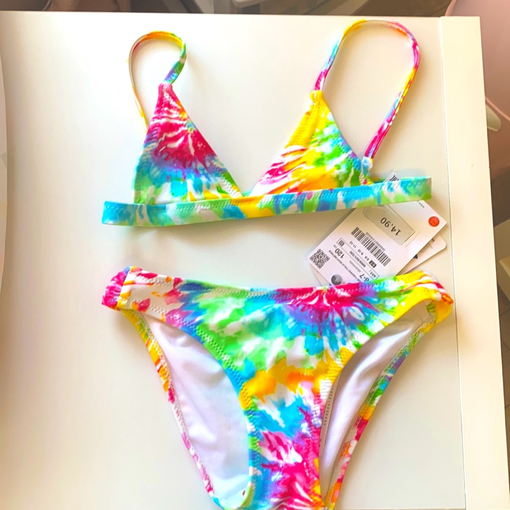 NWT Zara bathing suit size 6-7 girls